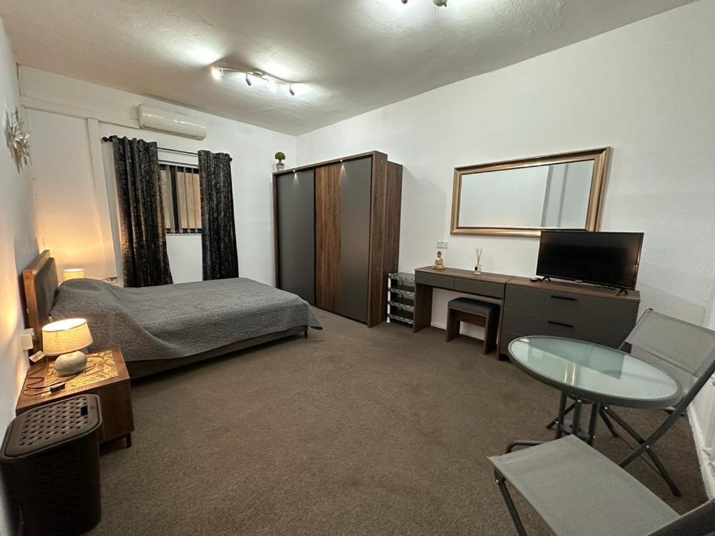 Boutique Rooms Слима Экстерьер фото