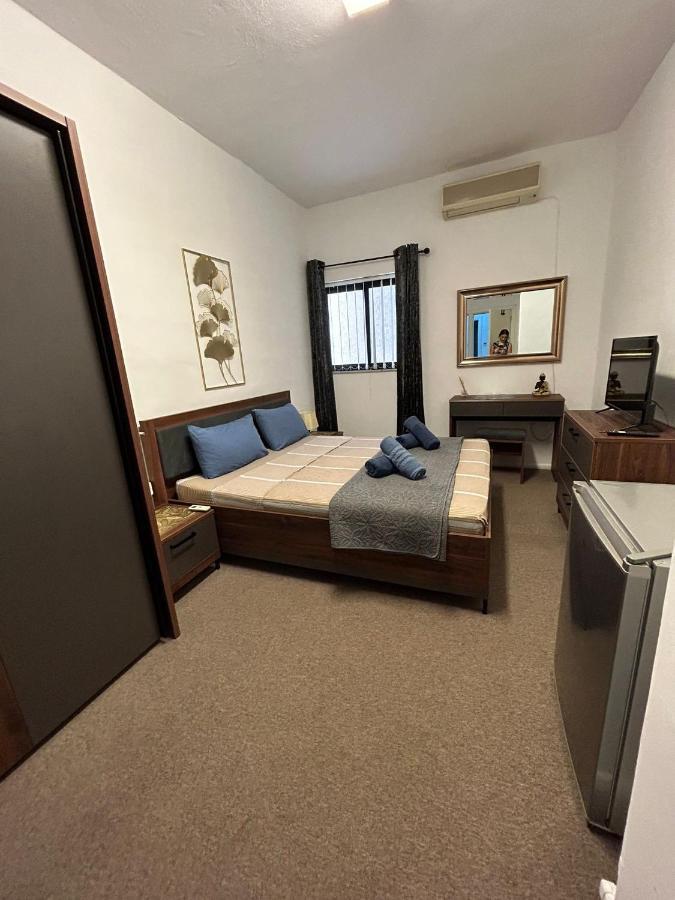 Boutique Rooms Слима Экстерьер фото